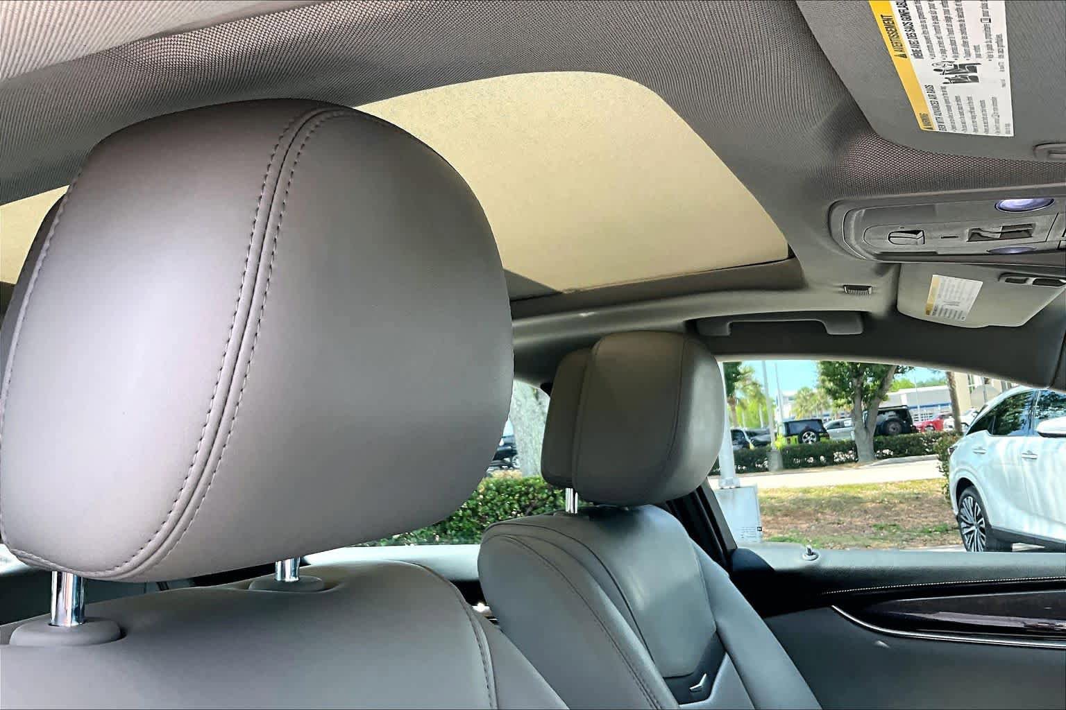 Used 2013 Cadillac XTS Luxury w/ Driver Awareness Package AWD/4WD image 14