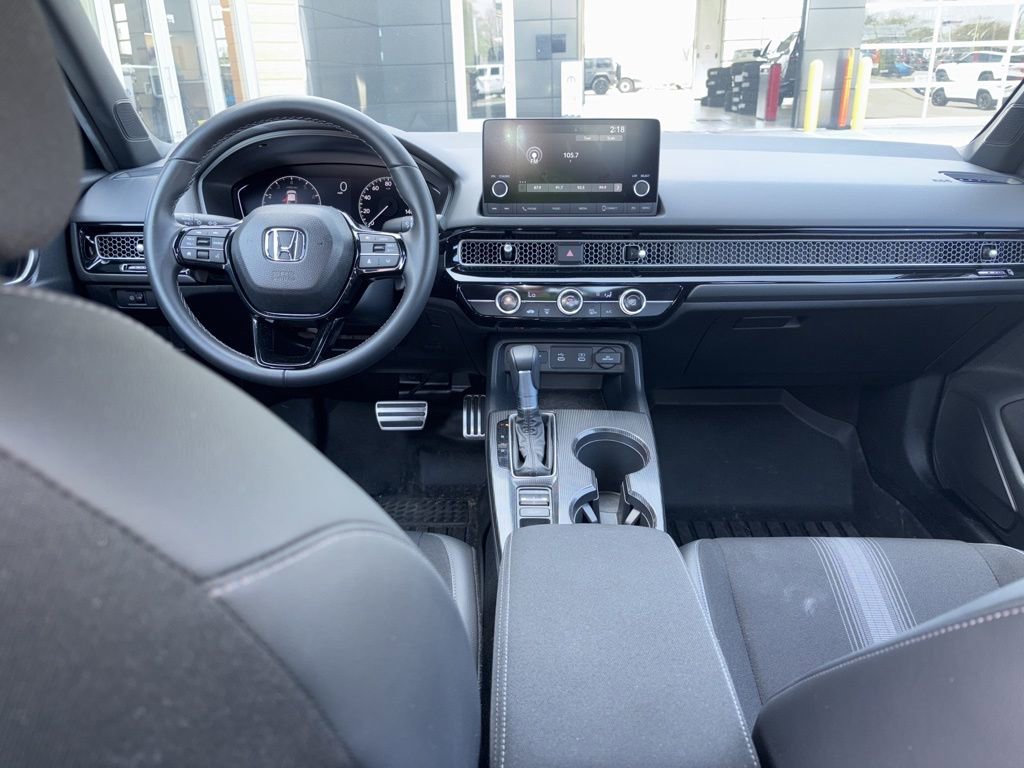 Used 2025 Honda Civic Sport image 19