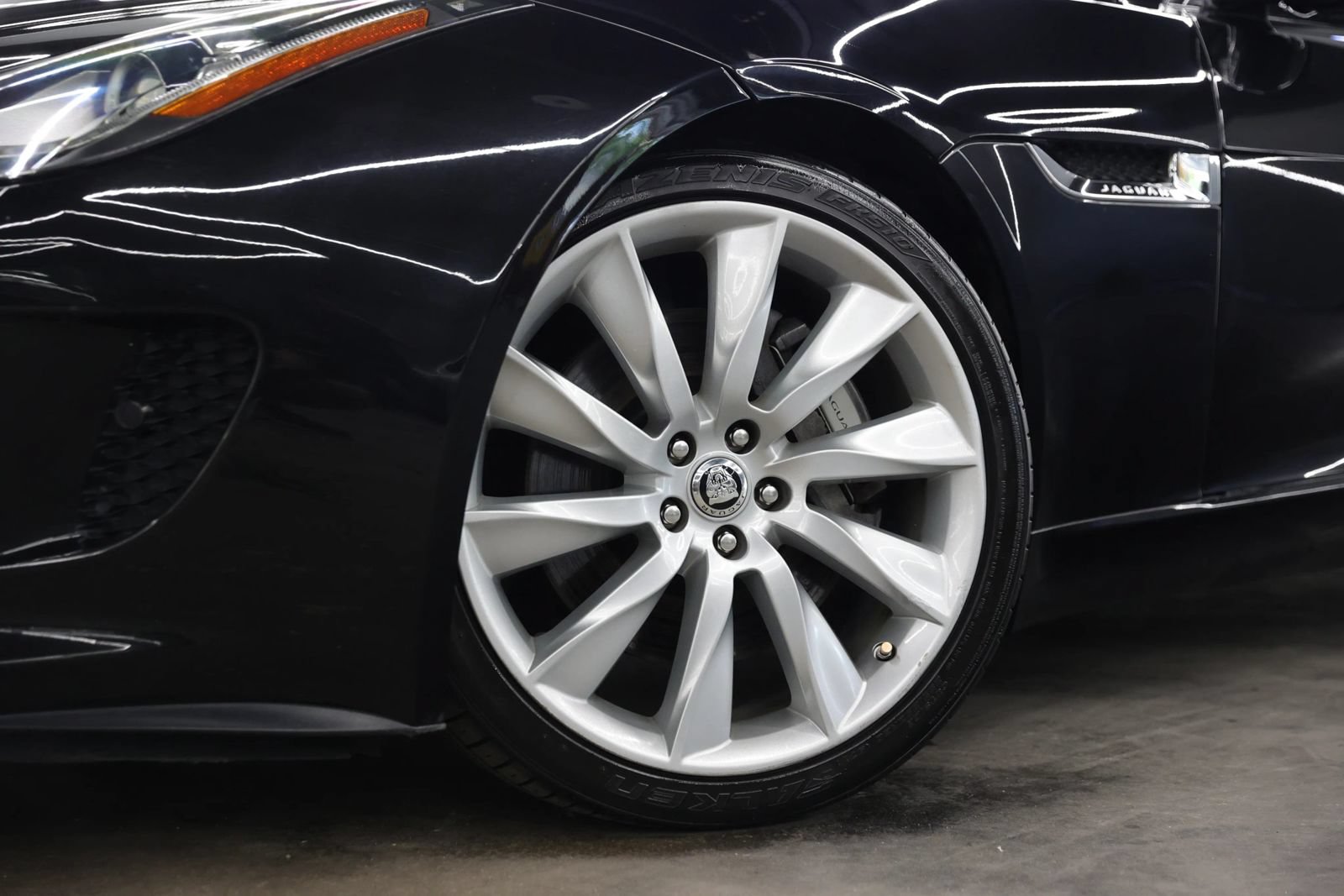 Used 2014 Jaguar F-TYPE Convertible RWD image 3