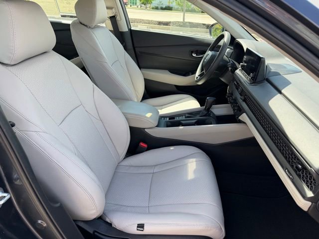 Used 2023 Honda Accord LX image 32