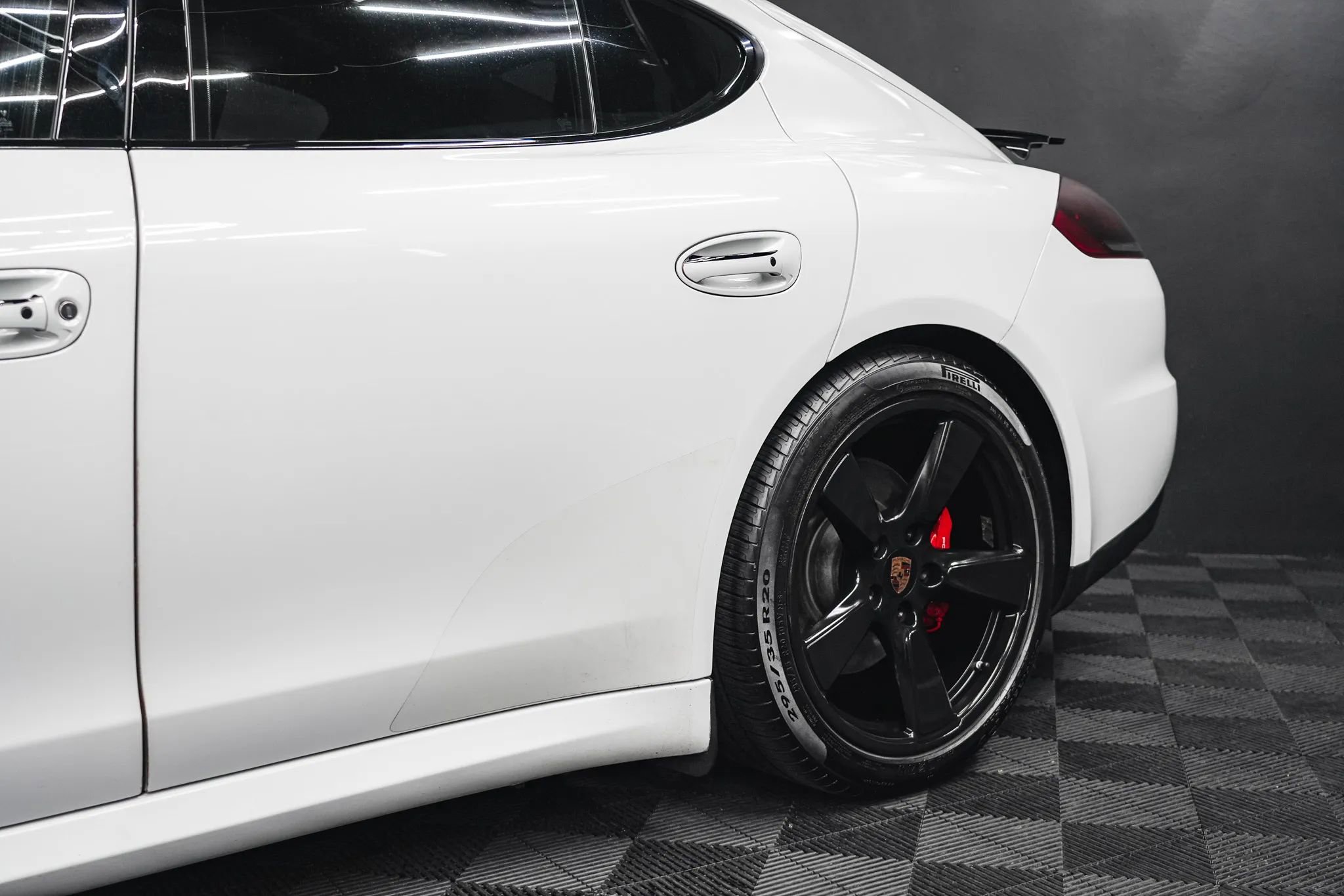 Used 2015 Porsche Panamera GTS w/ Premium Package Plus image 7