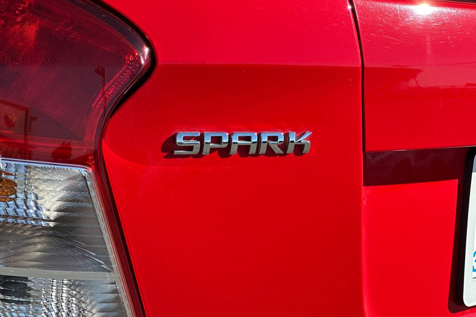 Used 2021 Chevrolet Spark LT FWD image 26