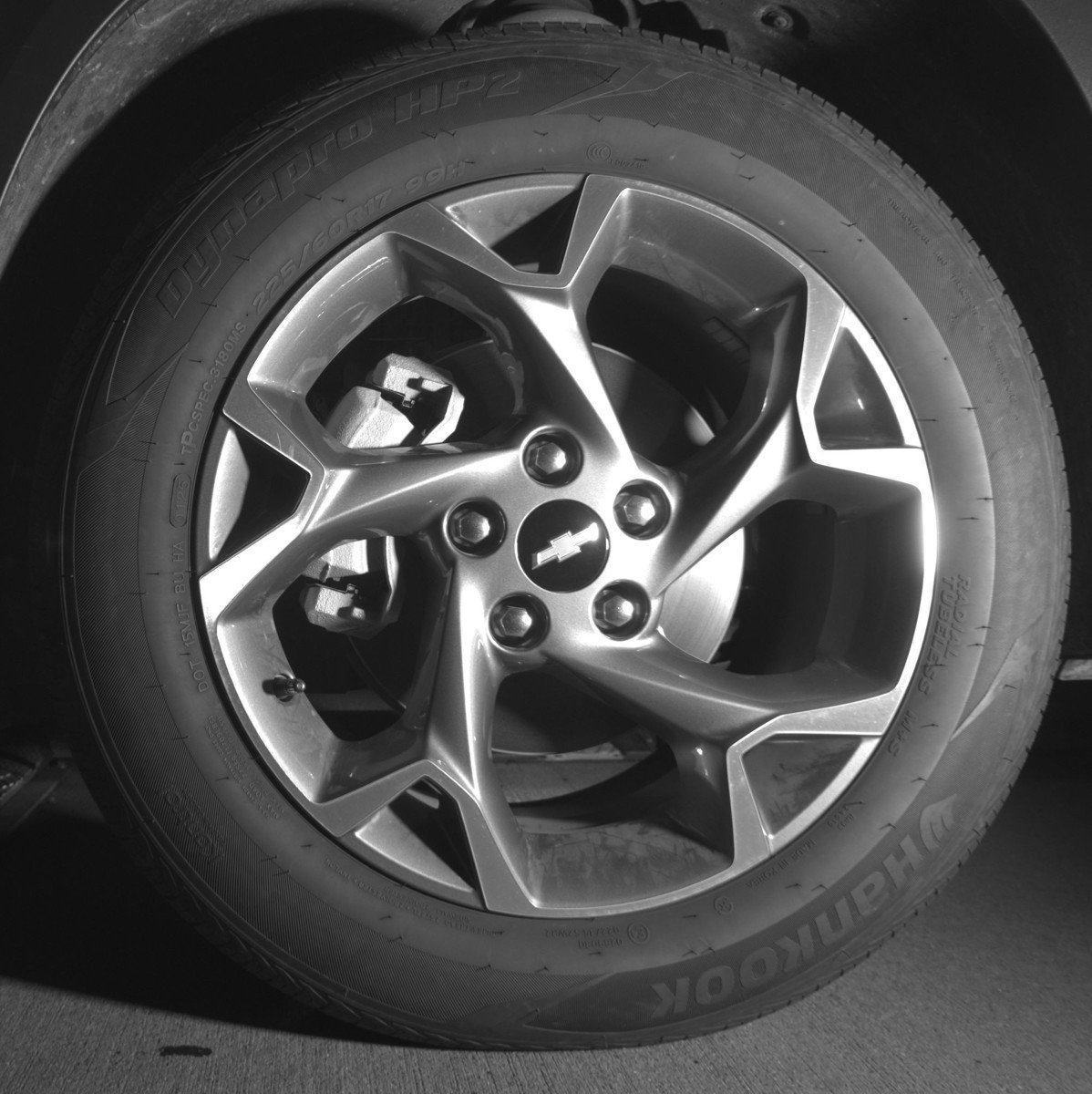 Used 2025 Chevrolet Trax LT FWD image 12