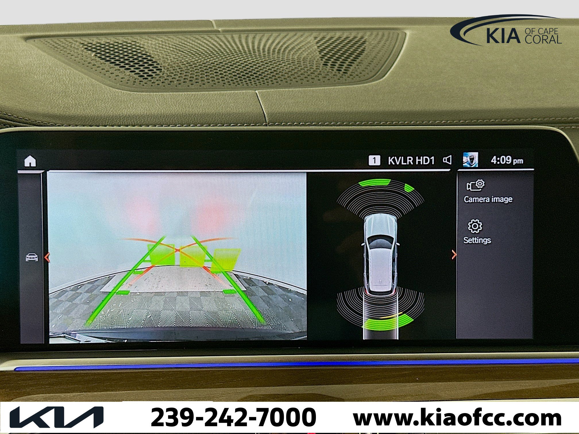 Used 2020 BMW X5 xDrive40i w/ Premium Package image 14