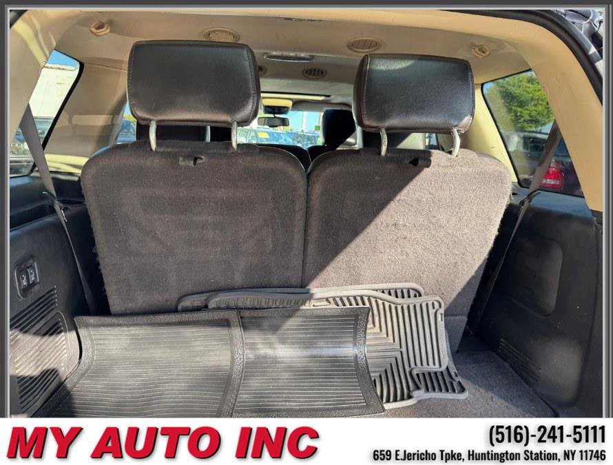 Used 2010 Ford Explorer Limited image 32