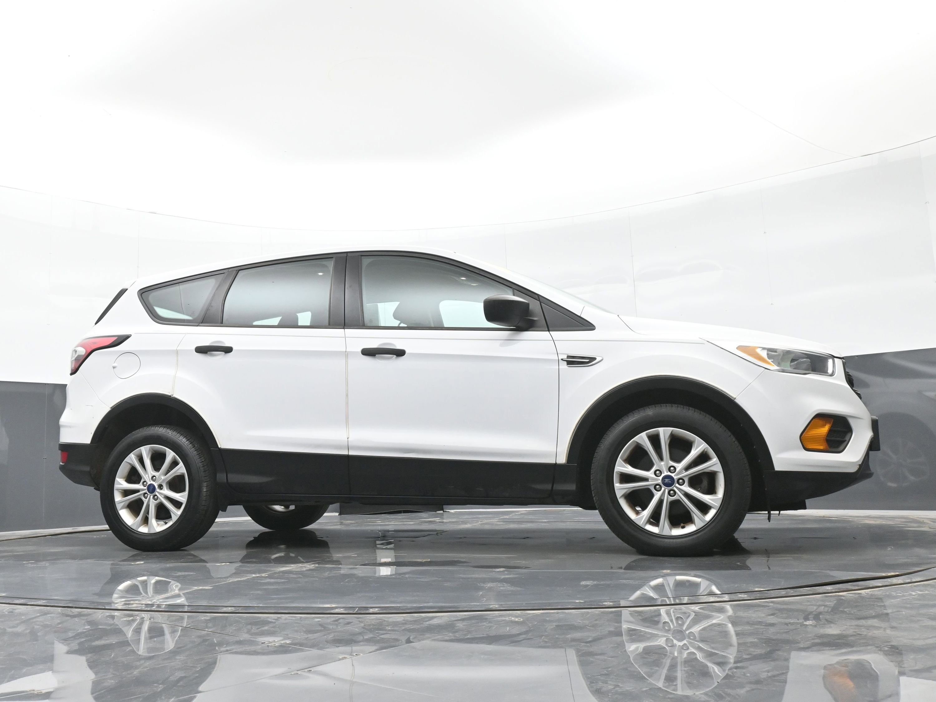 Used 2017 Ford Escape S image 41
