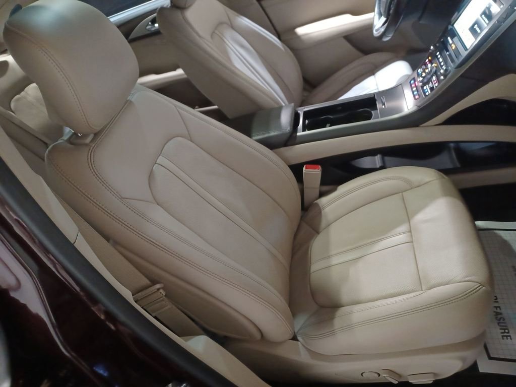Used 2017 Lincoln MKZ Reserve w/ Climate Package image 26