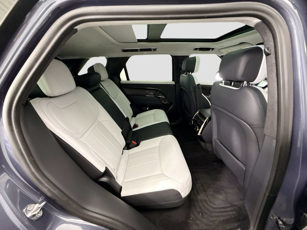 Certified 2023 Land Rover Range Rover Sport First Edition AWD/4WD image 21