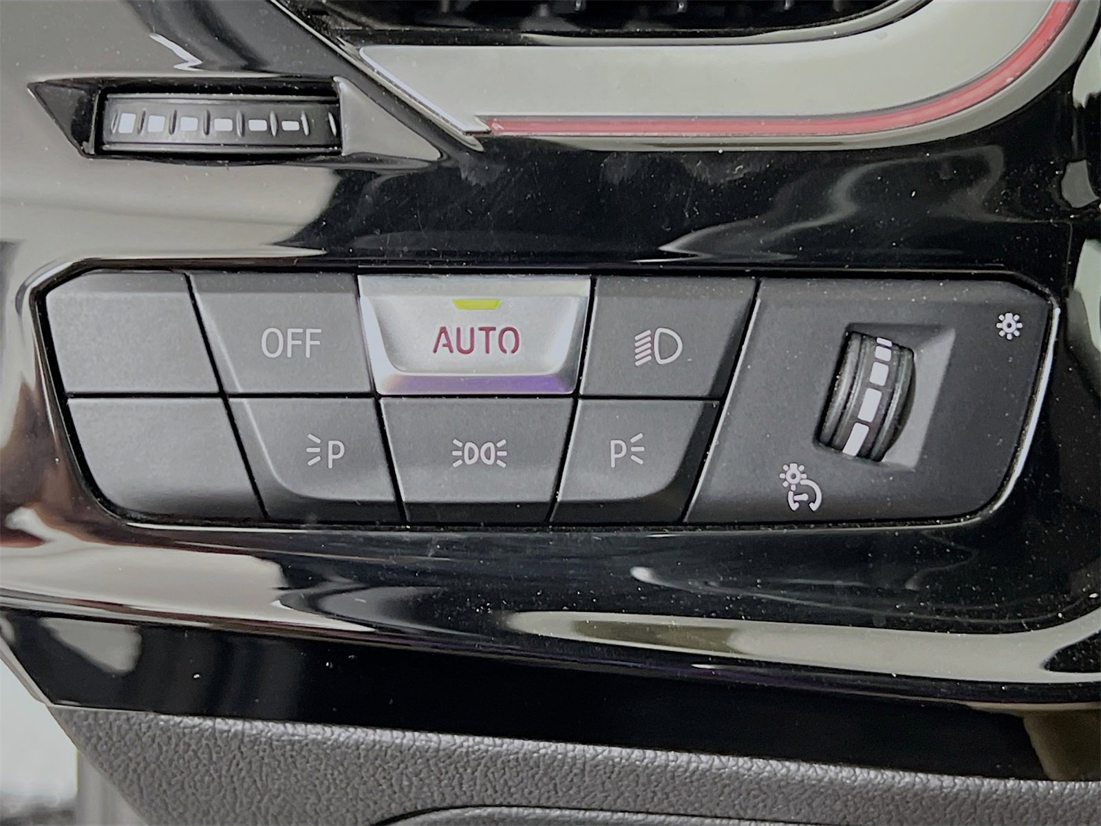 Used 2025 BMW Z4 sDrive30i image 11