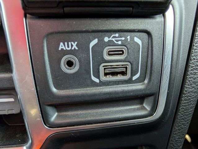 Used 2020 Jeep Gladiator Rubicon image 19