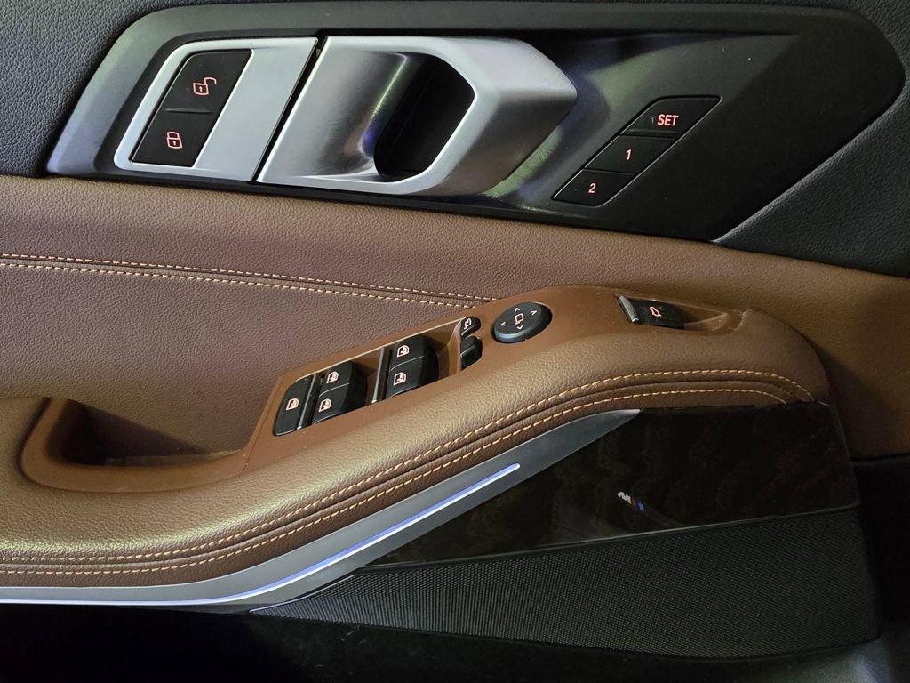 Used 2021 BMW X5 xDrive40i w/ M Sport Package image 9