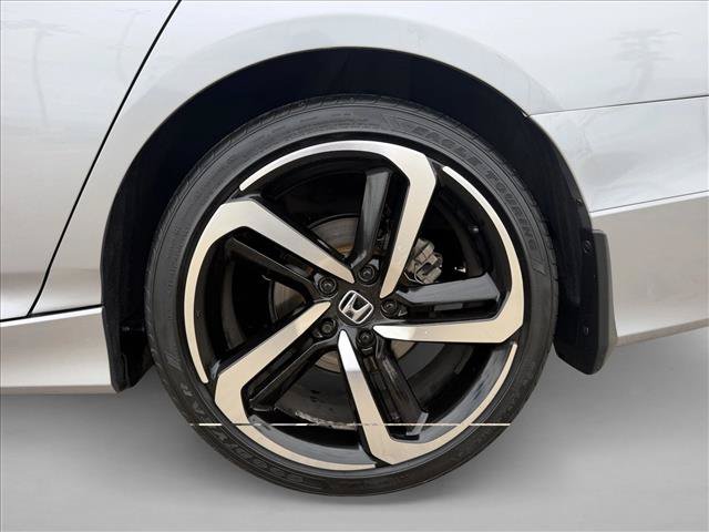 Used 2018 Honda Accord Sport image 22