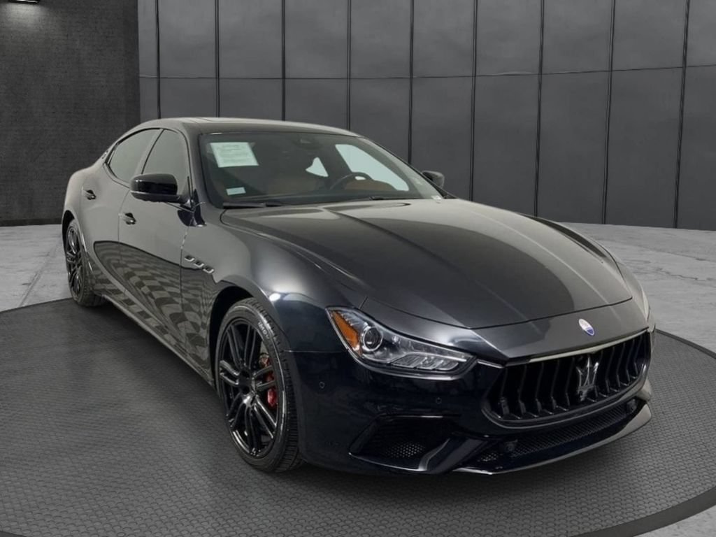Used 2021 Maserati Ghibli RWD image 5