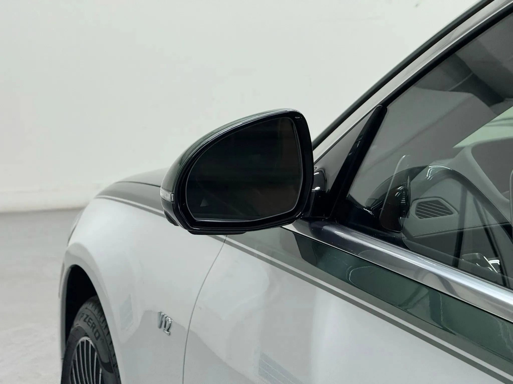 Used 2026 Mercedes-Benz Maybach S 680 S 680 4MATIC Sedan 4D image 41