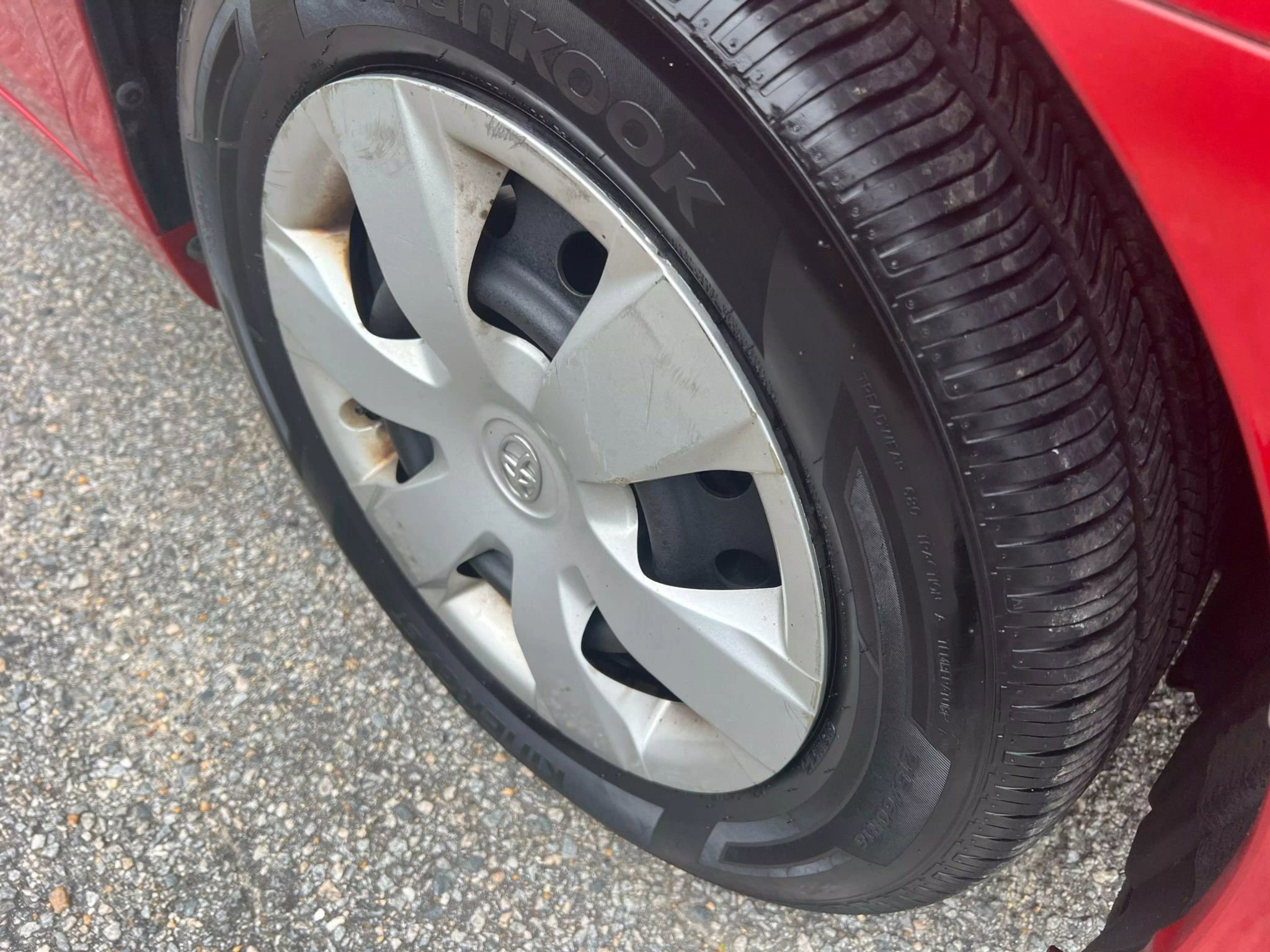 Used 2009 Toyota Camry LE image 29