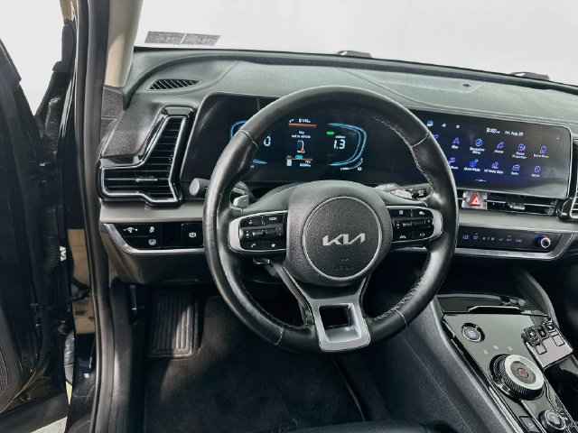 Used 2023 Kia Sportage EX AWD/4WD image 18