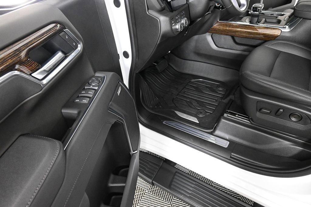 New 2026 GMC Sierra 1500 Elevation w/ Elevation Premium Package image 8