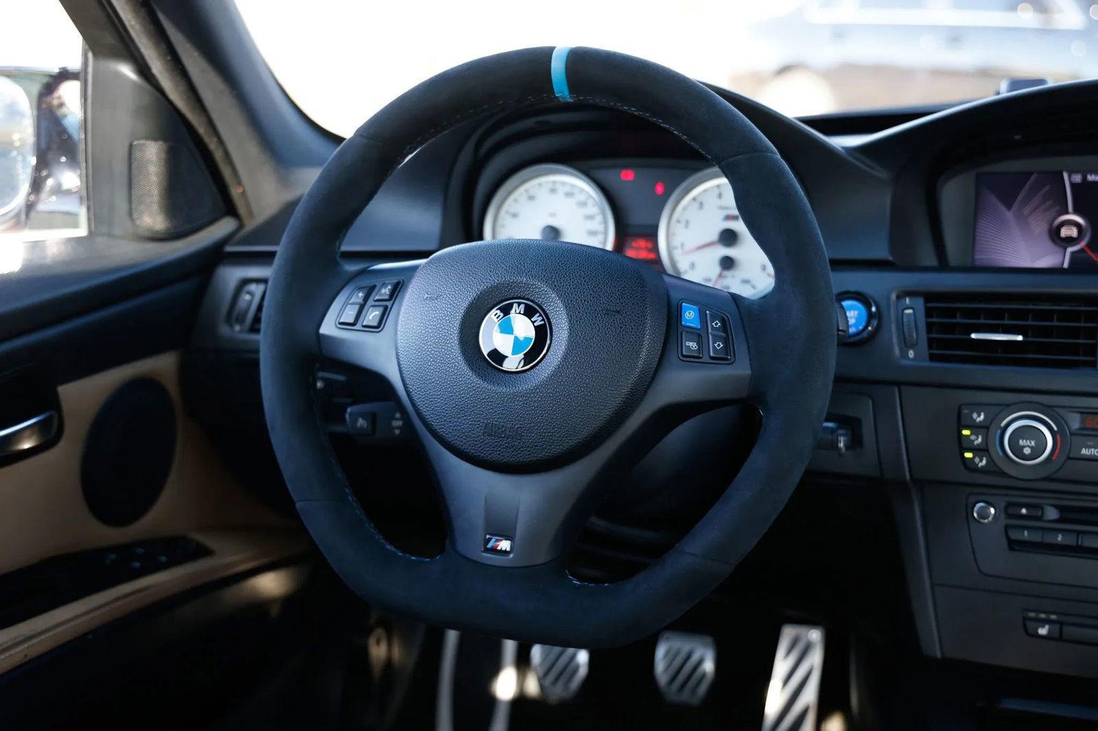 Used 2009 BMW M3 Sedan image 25