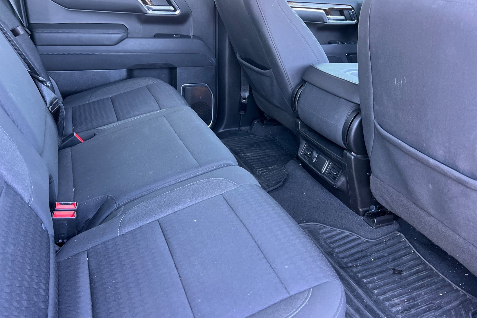 Used 2023 GMC Sierra 1500 Elevation image 18