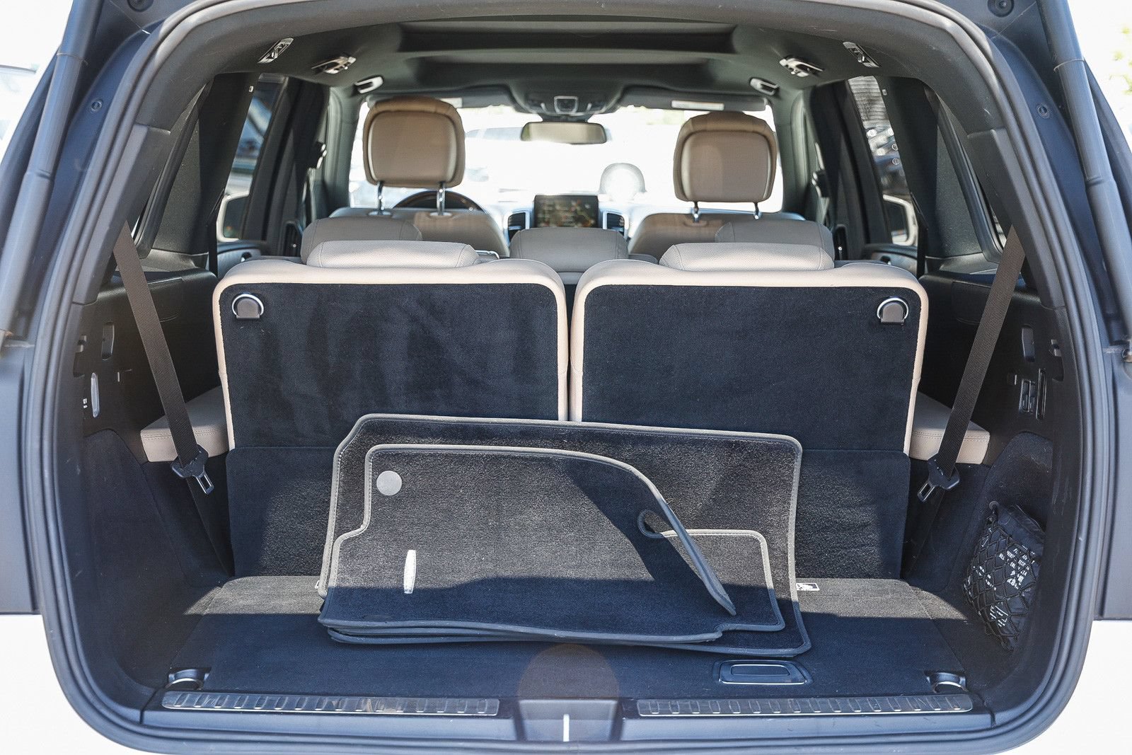 Used 2017 Mercedes-Benz GLS 550 4MATIC image 26