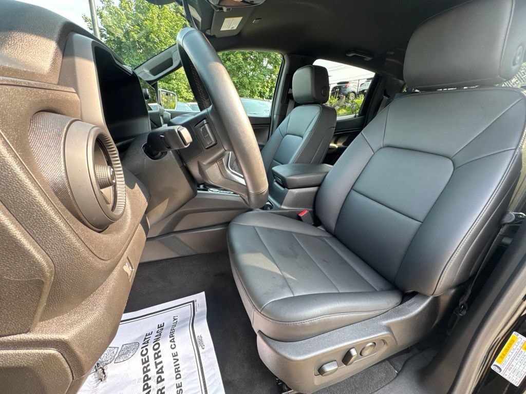 Used 2026 Chevrolet Colorado Trail Boss AWD/4WD image 14