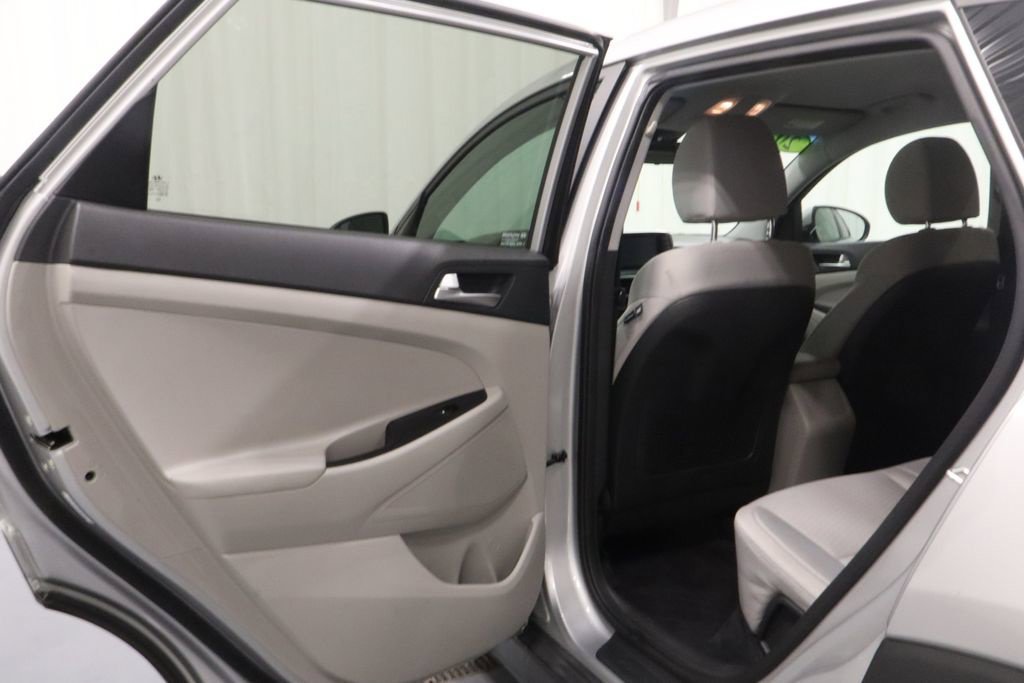 Used 2021 Hyundai Tucson SE FWD image 10