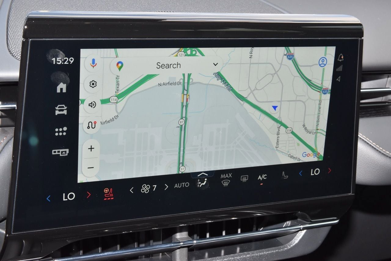 New 2026 Lincoln Nautilus Reserve AWD/4WD image 35