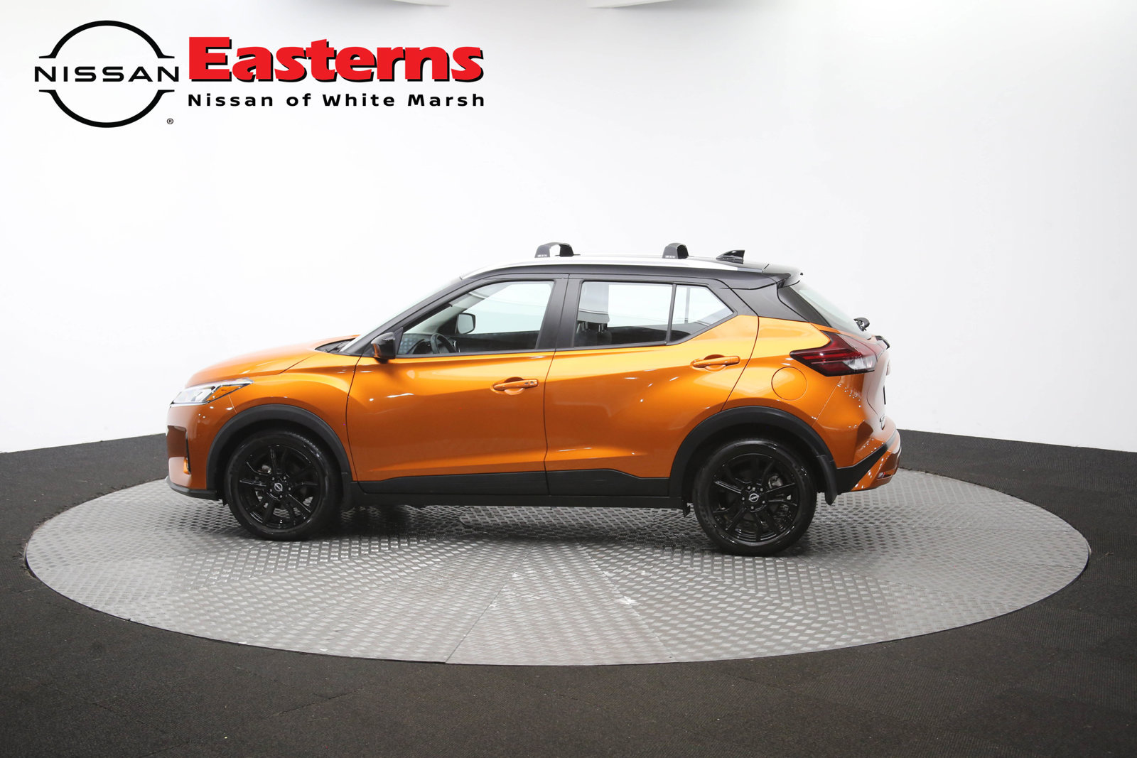 Used 2024 Nissan Kicks SV w/ Exterior Package FWD image 60