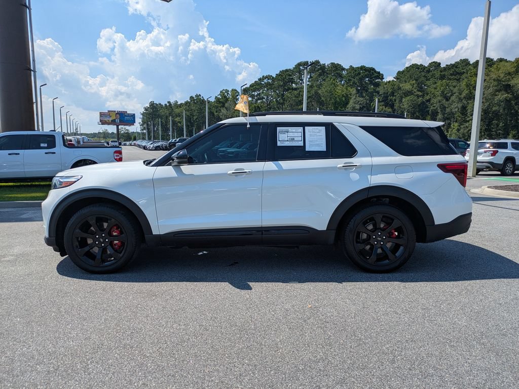 Certified 2024 Ford Explorer ST w/ Equipment Group 401A AWD/4WD image 7