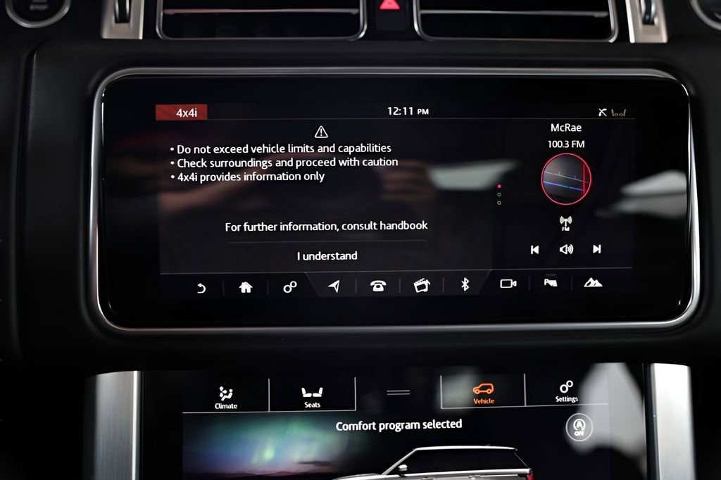 Used 2022 Land Rover Range Rover P525 Westminster Edition image 49