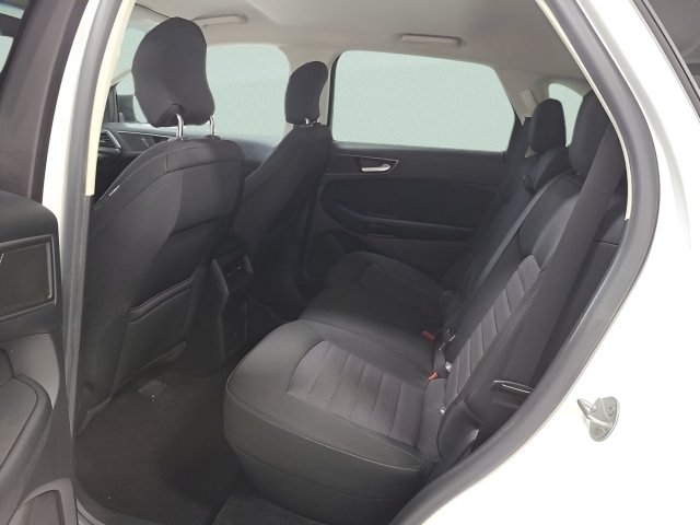 Used 2015 Ford Edge SE FWD image 15