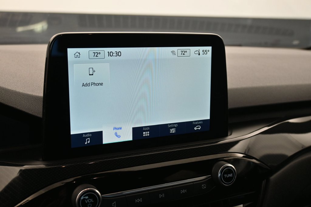 Used 2024 Ford Escape ST-Line w/ Cold Weather Package FWD image 24