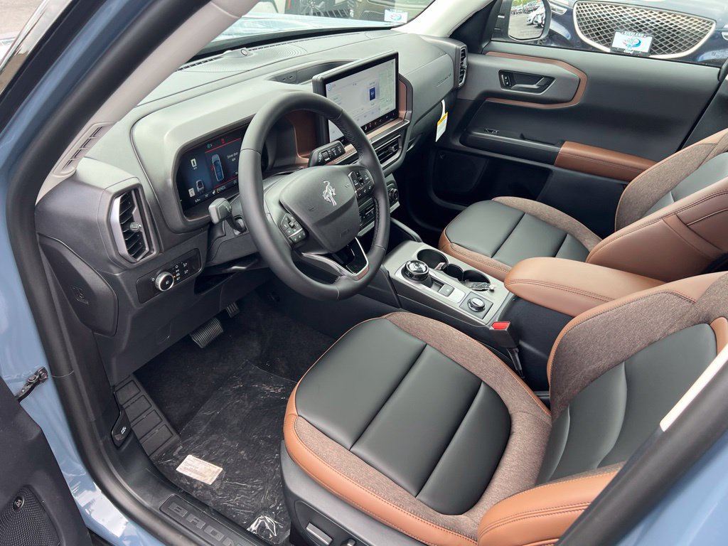 New 2026 Ford Bronco Sport Outer Banks w/ Outer Banks Tech Package+ AWD/4WD image 11