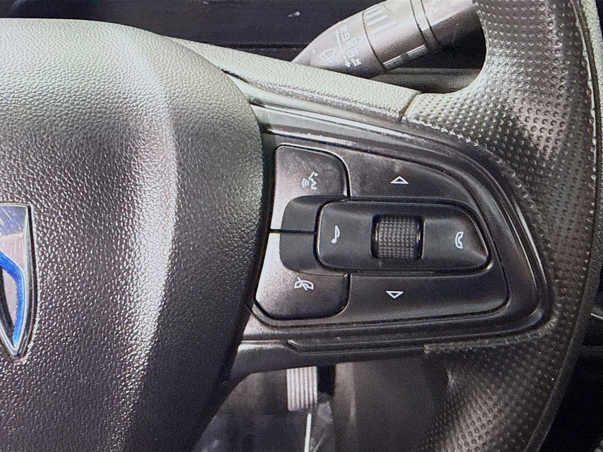 Used 2024 Buick Envista Preferred FWD image 15