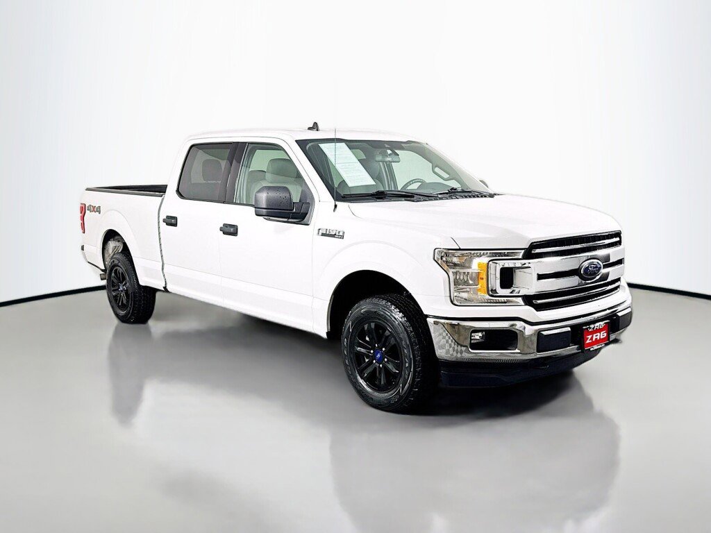 Used 2020 Ford F150 XLT w/ Trailer Tow Package image 7