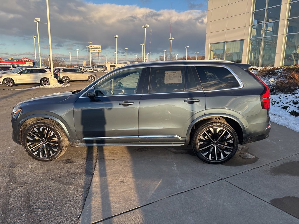 Certified 2025 Volvo XC90 B6 Plus image 10