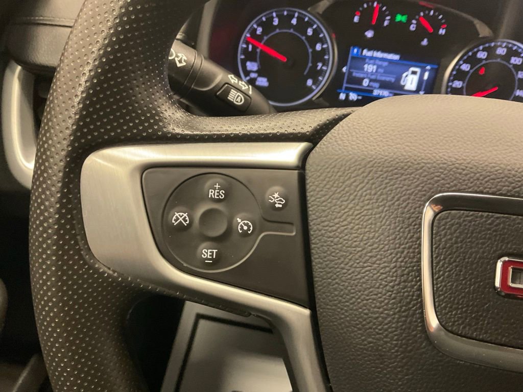 Used 2024 GMC Terrain SLE image 18