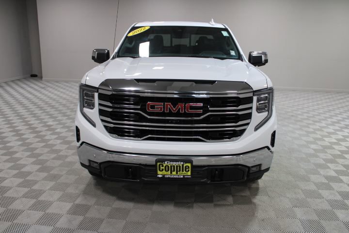 Used 2022 GMC Sierra 1500 SLT w/ SLT Premium Plus Package AWD/4WD image 7