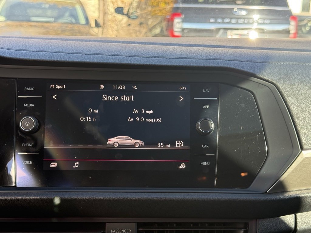 Used 2020 Volkswagen Jetta SEL Premium image 18