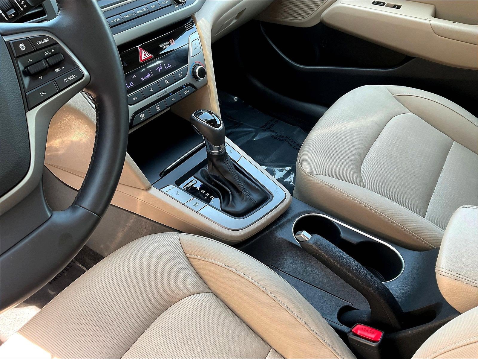 Used 2017 Hyundai Elantra Value Edition FWD image 18