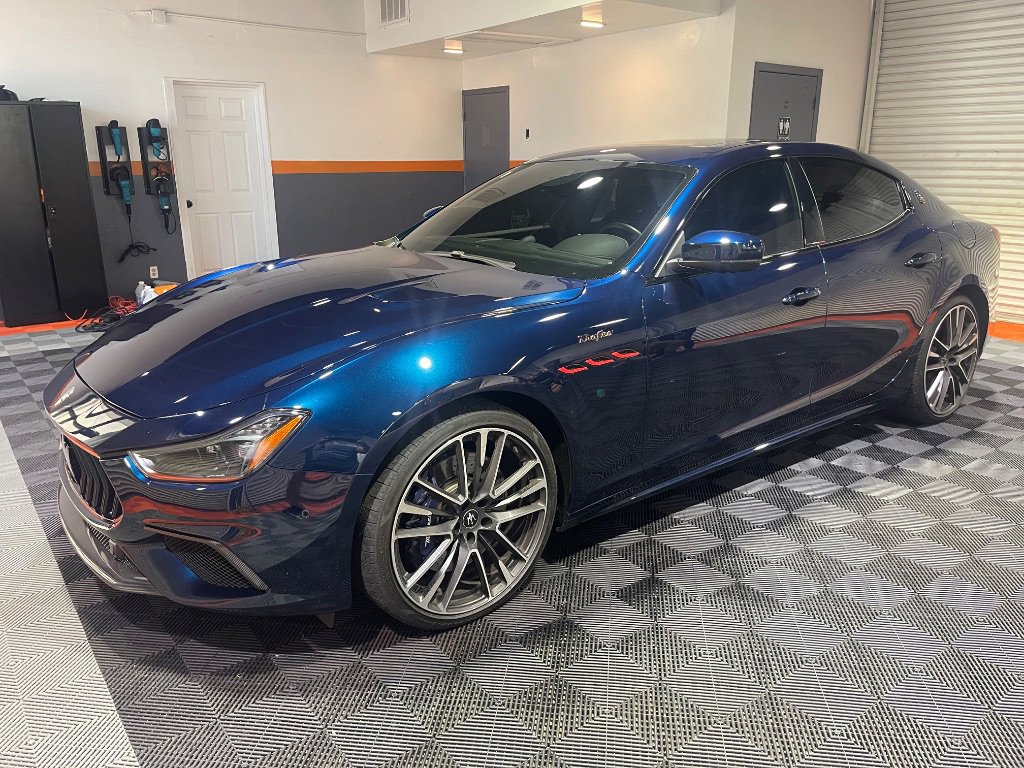 Used 2021 Maserati Ghibli Trofeo RWD image 36