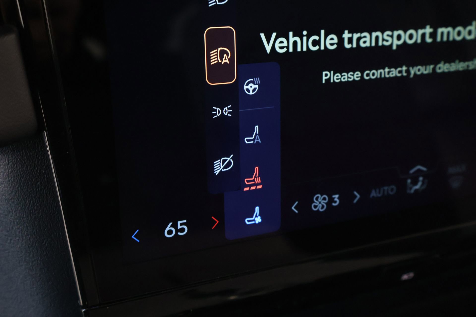 New 2026 Lincoln Navigator Reserve w/ Jet Appearance Package image 7