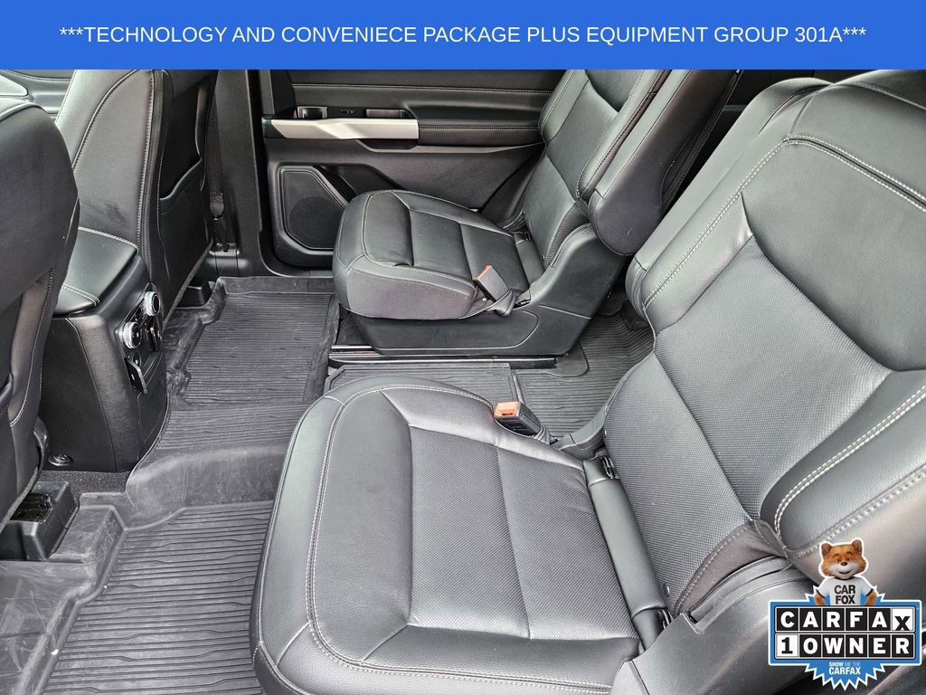 Used 2023 Ford Explorer Limited w/ Limited Technology Package RWD image 24