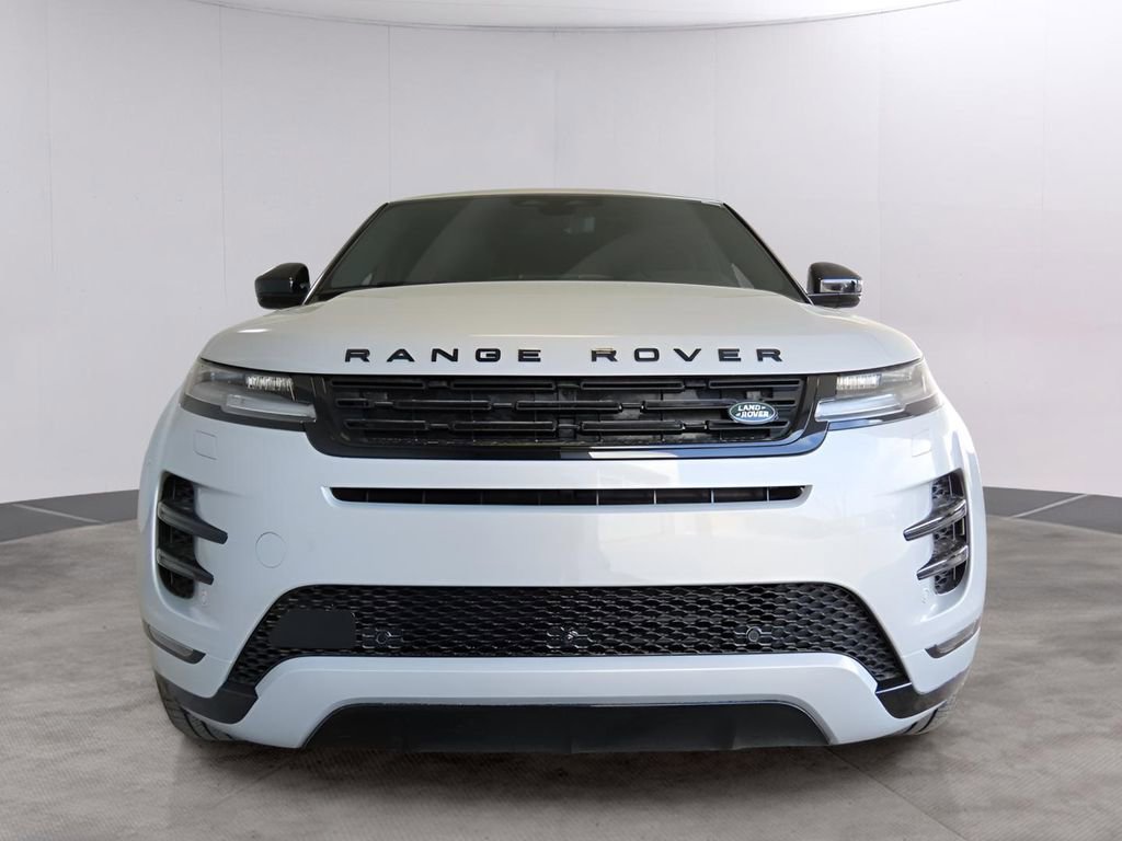 New 2026 Land Rover Range Rover Evoque Dynamic SE image 2