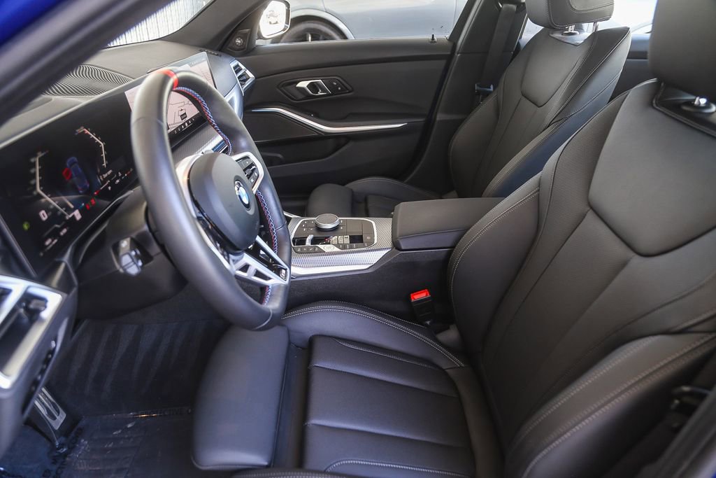 Used 2025 BMW M340i Sedan RWD image 14