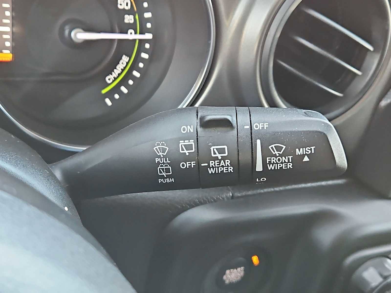 Used 2023 Jeep Wrangler Unlimited image 40