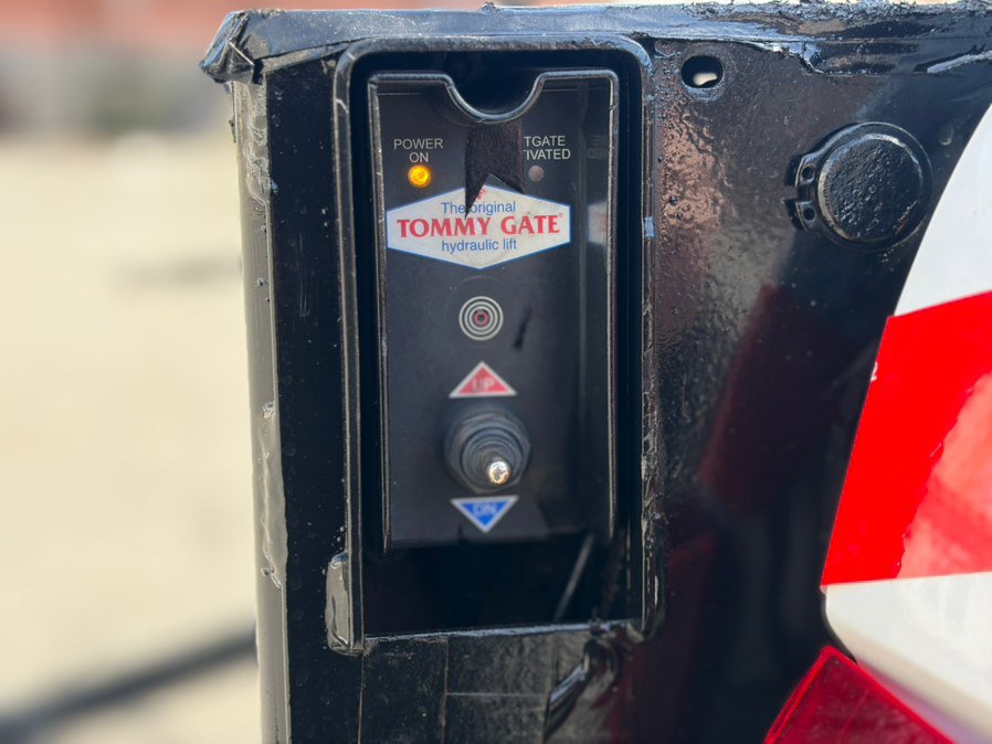 Used 2016 Ford F250 XL w/ Power Equipment Group image 23