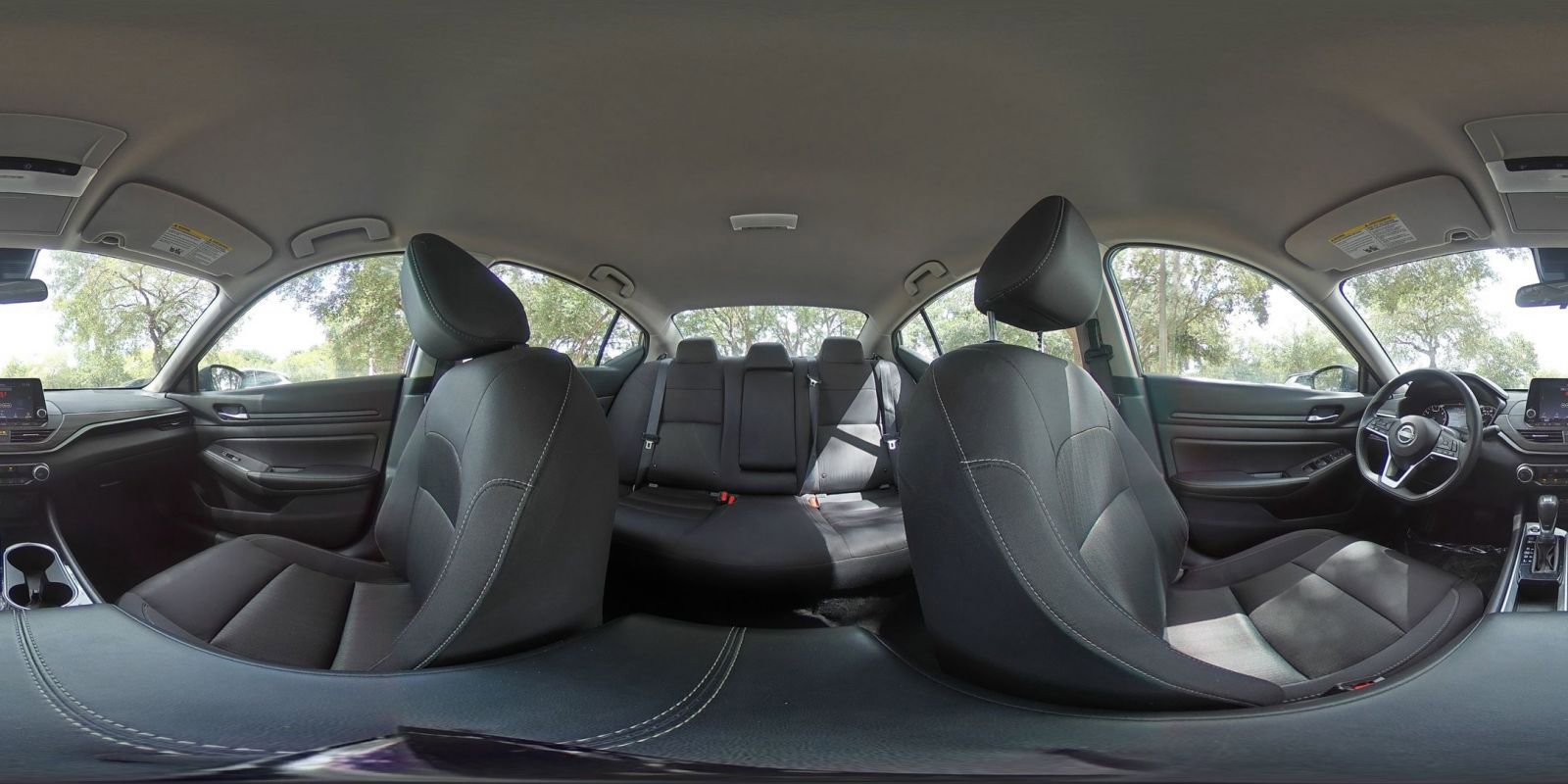 Used 2024 Nissan Altima 2.5 SV FWD image 39