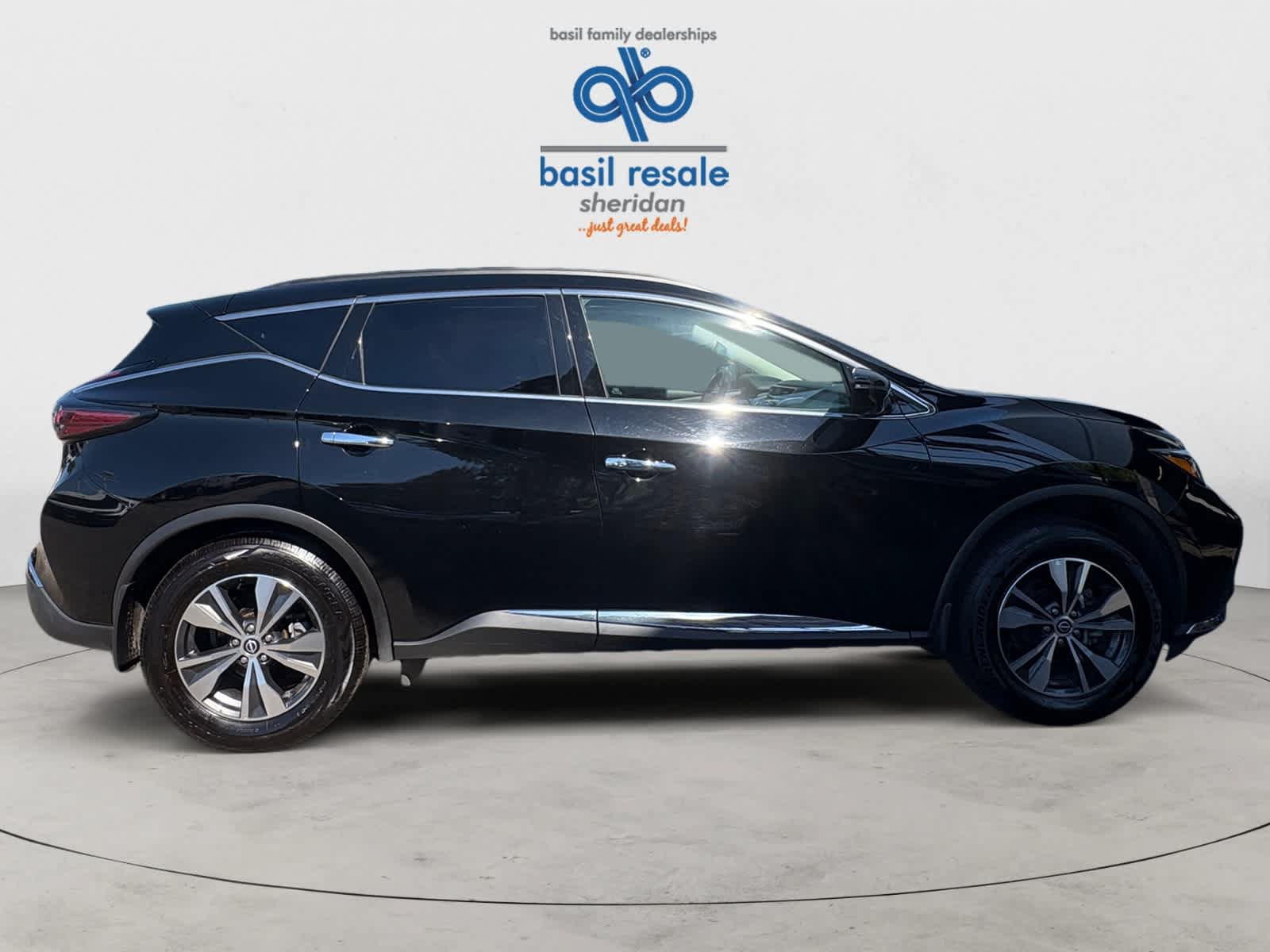 Used 2024 Nissan Murano SV AWD/4WD image 8