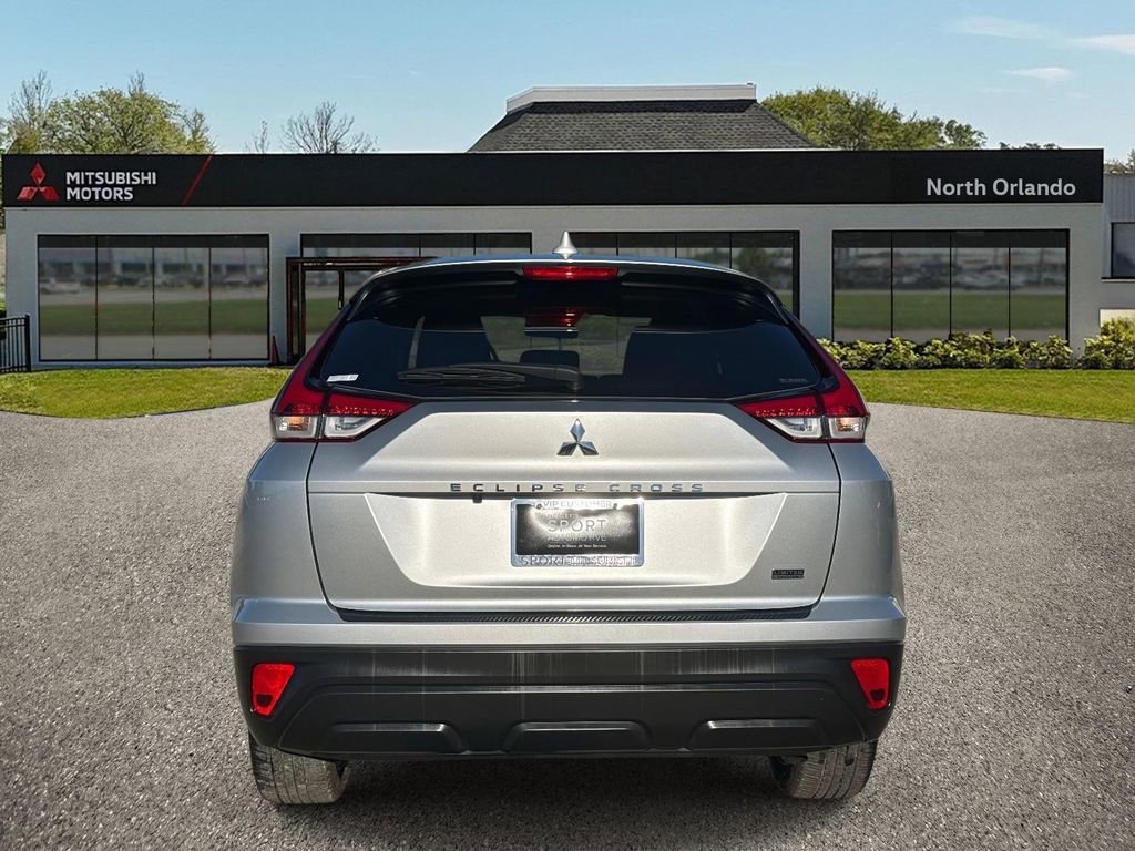 Used 2025 Mitsubishi Eclipse Cross LE image 4
